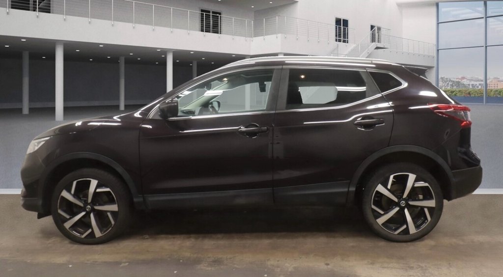 Used Nissan Qashqai 2017 for sale - 76430379: Photo 4