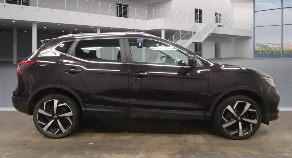 Used Nissan Qashqai 2017 for sale - 76430379: Photo 5