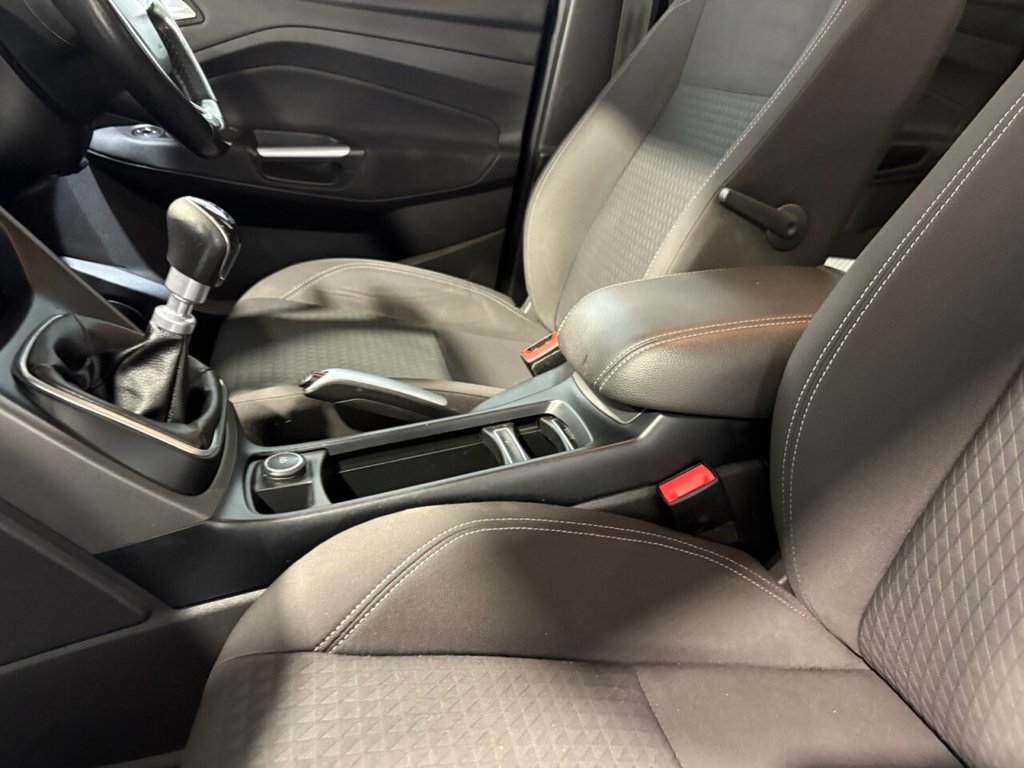 Used Ford C-Max 2015 for sale - 76751088: Photo 25