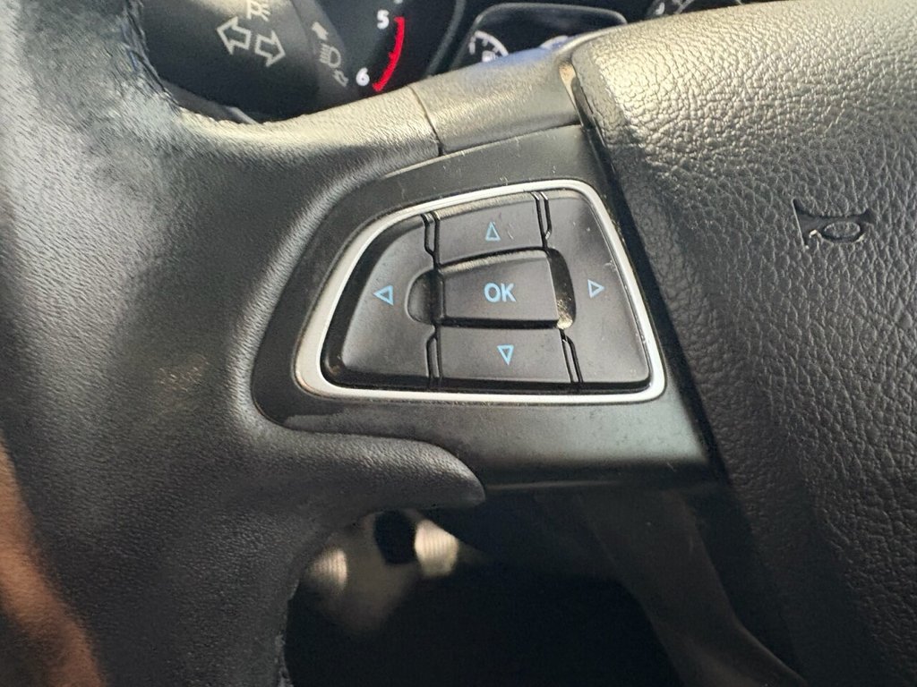 Used Ford C-Max 2015 for sale - 76751088: Photo 33