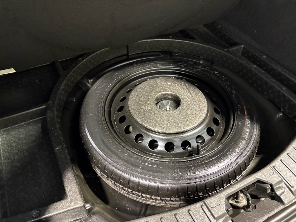 Used Ford C-Max 2015 for sale - 76751088: Photo 44