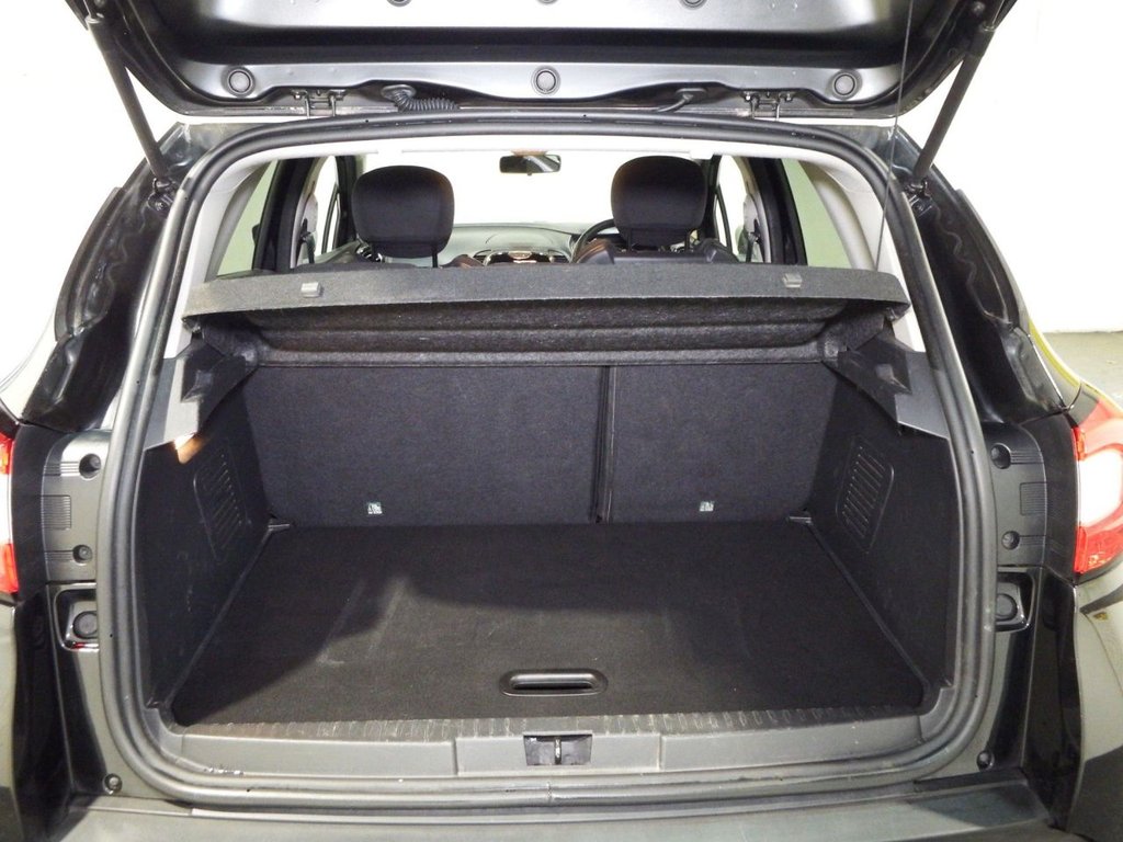 Used Renault Captur 2015 for sale - 77936470: Photo 23