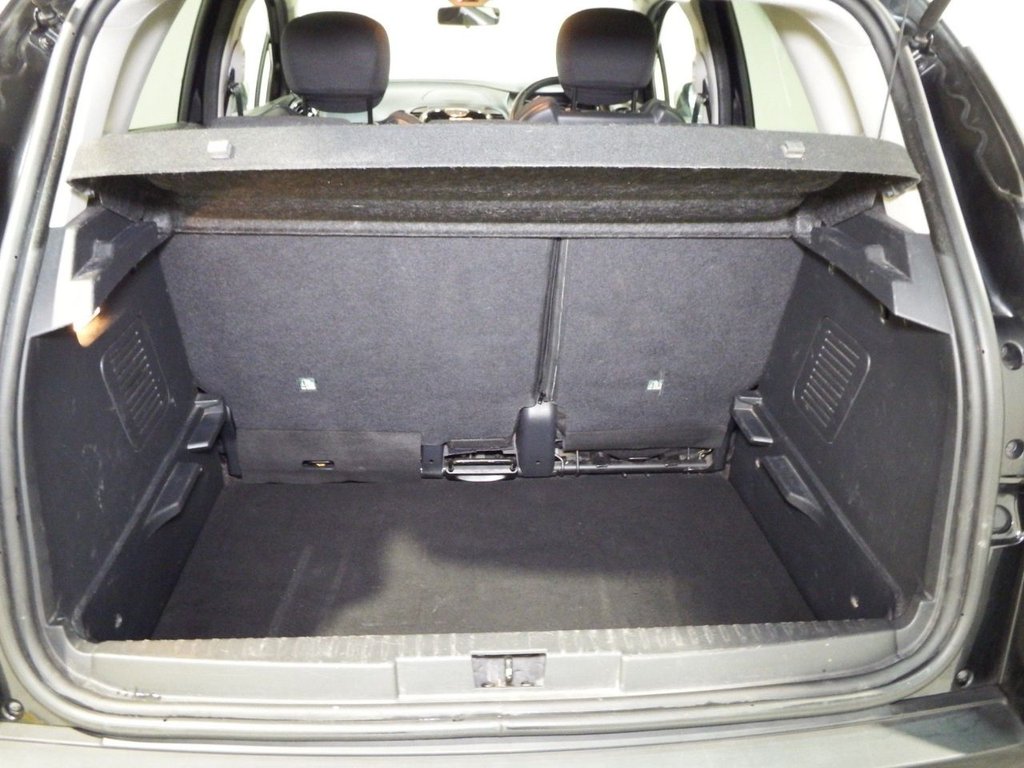 Used Renault Captur 2015 for sale - 77936470: Photo 24