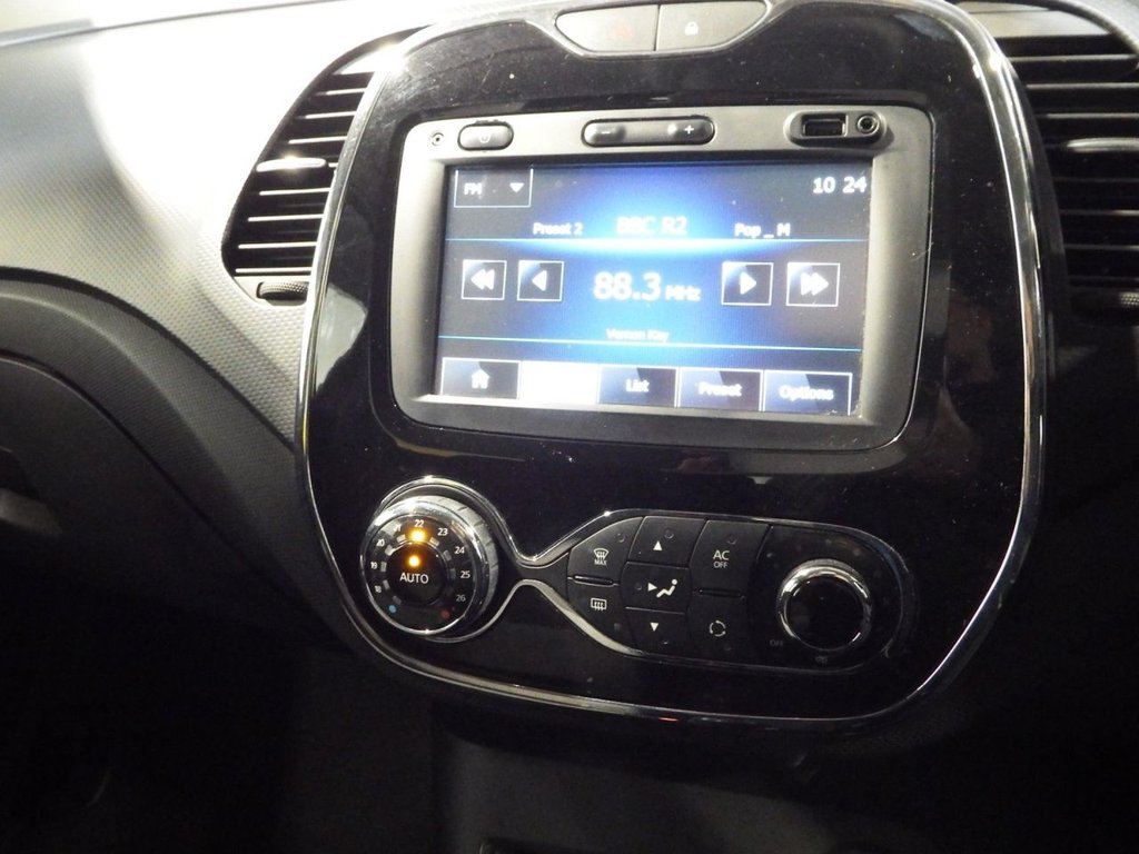 Used Renault Captur 2015 for sale - 77936470: Photo 49