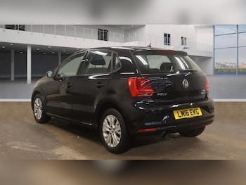 Used Volkswagen Polo 2016 for sale - 76655354: Photo