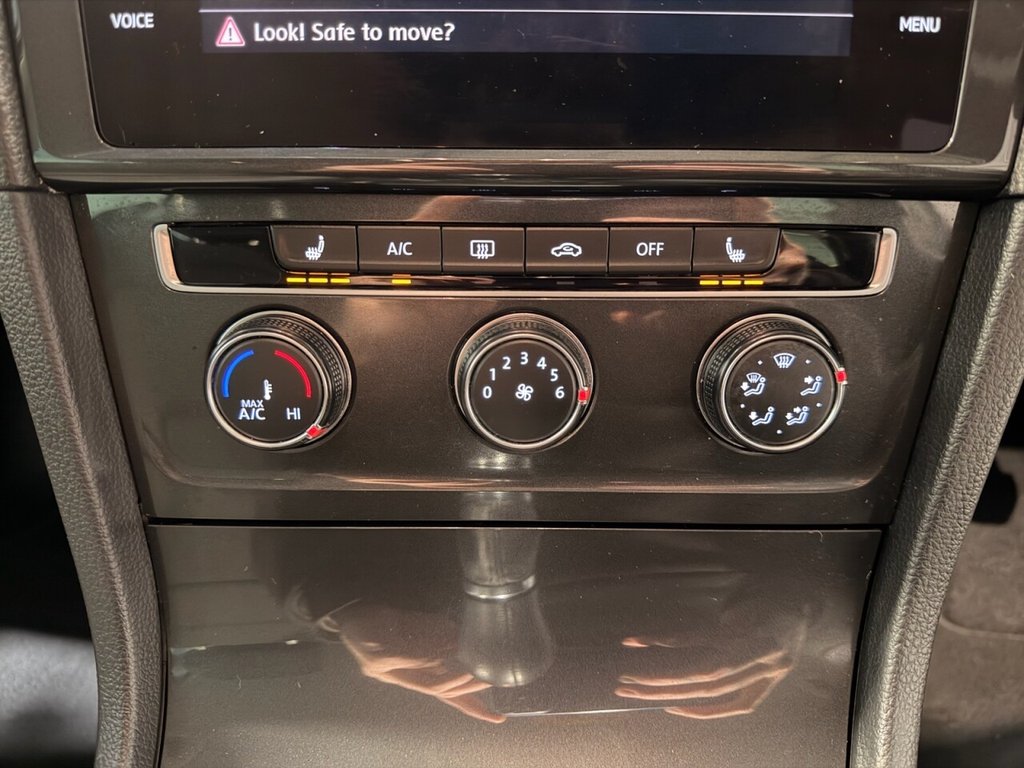 Used Volkswagen Golf 2019 for sale - 77422256: Photo 29