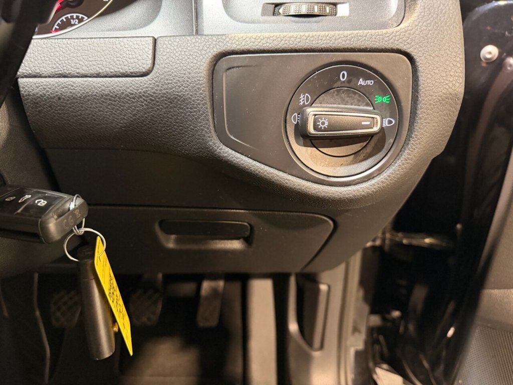 Used Volkswagen Golf 2019 for sale - 77422256: Photo 37