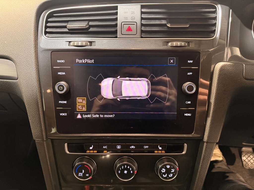 Used Volkswagen Golf 2019 for sale - 77422256: Photo 45