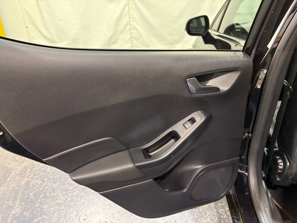 Used Ford Fiesta 2018 for sale - 76256771: Photo 48