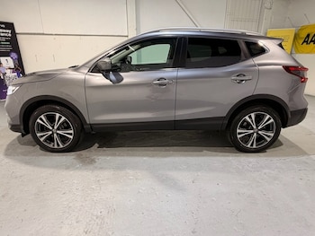 Used Nissan Qashqai 2018 for sale - 79323141: Photo