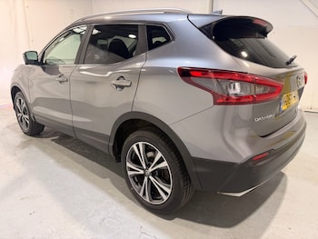Used Nissan Qashqai 2018 for sale - 79323141: Photo