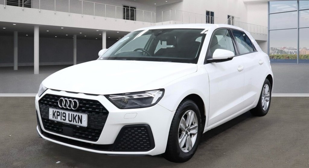 Used Audi A1 2019 for sale - 76546822: Photo 2