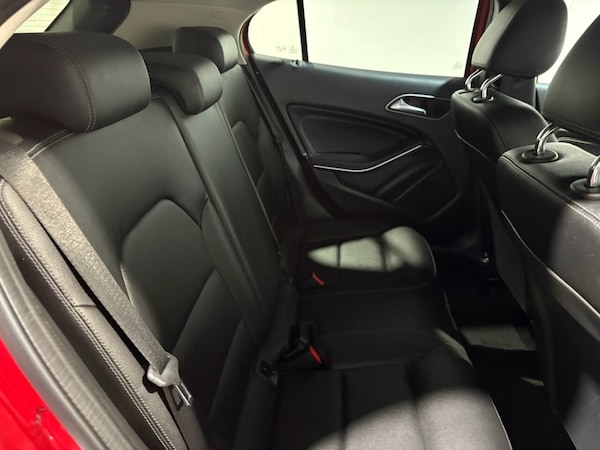 Used Mercedes-Benz GLA 2018 for sale - 76118951: Photo 50