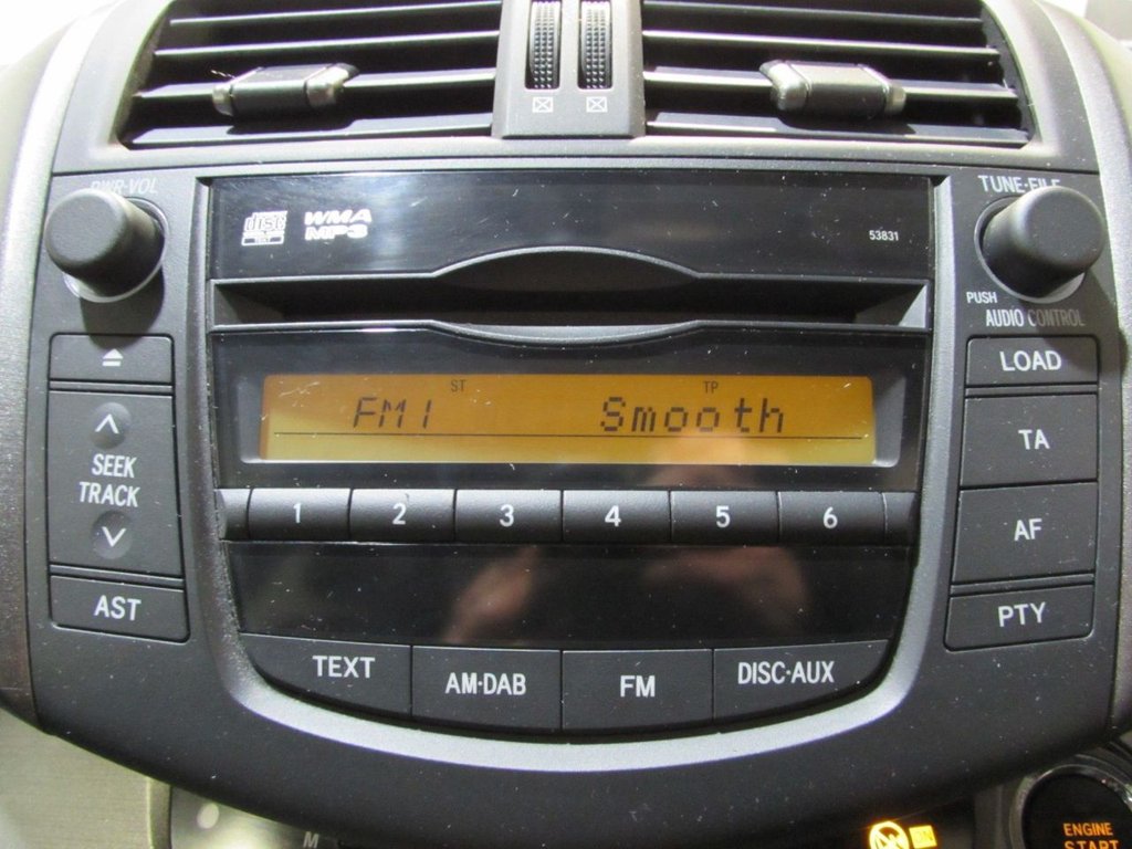 Used Toyota RAV4 2010 for sale - 76962408: Photo 31