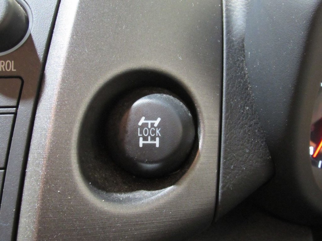 Used Toyota RAV4 2010 for sale - 76962408: Photo 37