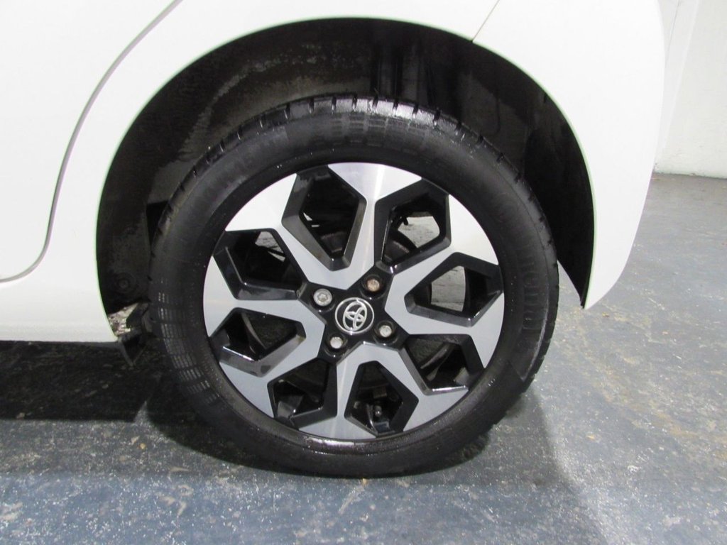 Used Toyota AYGO 2020 for sale - 76547138: Photo 23