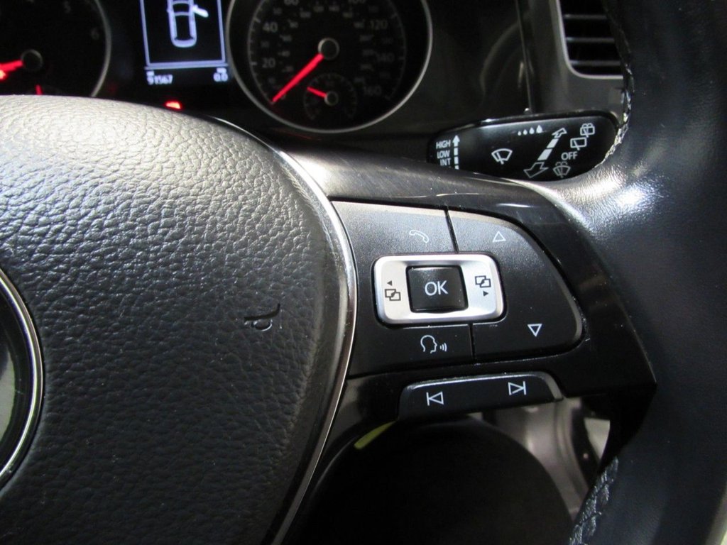 Used Volkswagen Golf 2018 for sale - 77693428: Photo 33