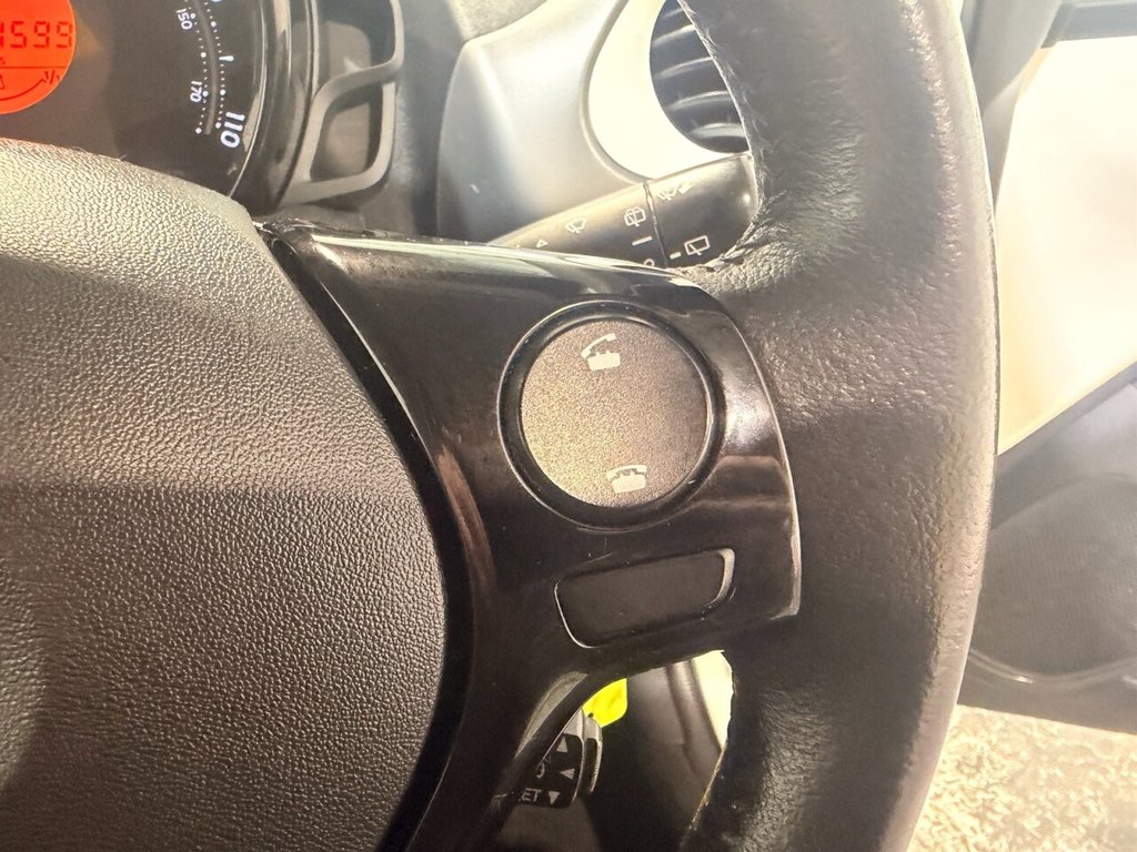 Used Toyota AYGO 2019 for sale - 77880153: Photo 42