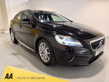 Used Volvo V40 2016 for sale - 79323066: Photo