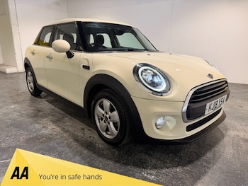 Used MINI Hatch 2018 for sale - 78806107: Photo