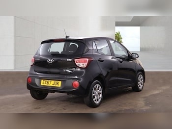 Used Hyundai i10 2017 for sale - 78806170: Photo