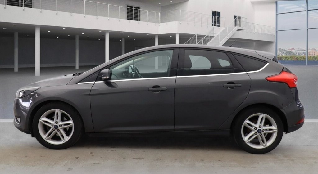 Used Ford Focus 2015 for sale - 77990963: Photo 5