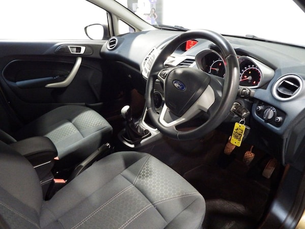 Used Ford Fiesta 2012 for sale - 76056669: Photo 42
