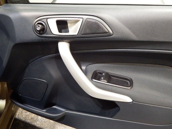 Used Ford Fiesta 2012 for sale - 76056669: Photo 44