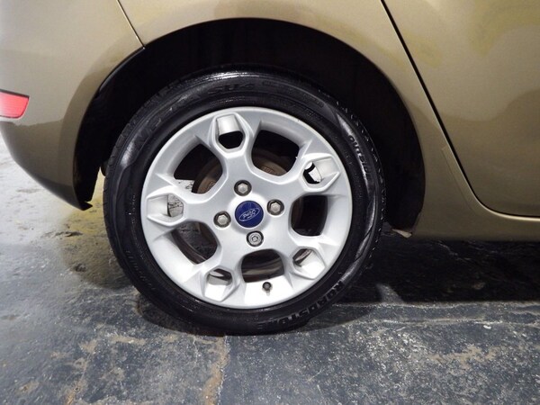Used Ford Fiesta 2012 for sale - 76056669: Photo 49