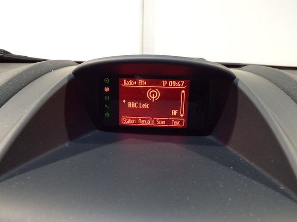 Used Ford Fiesta 2012 for sale - 76056669: Photo 9