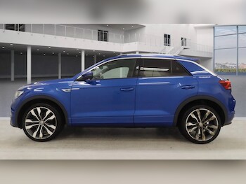 Used Volkswagen T-Roc 2018 for sale - 77547434: Photo