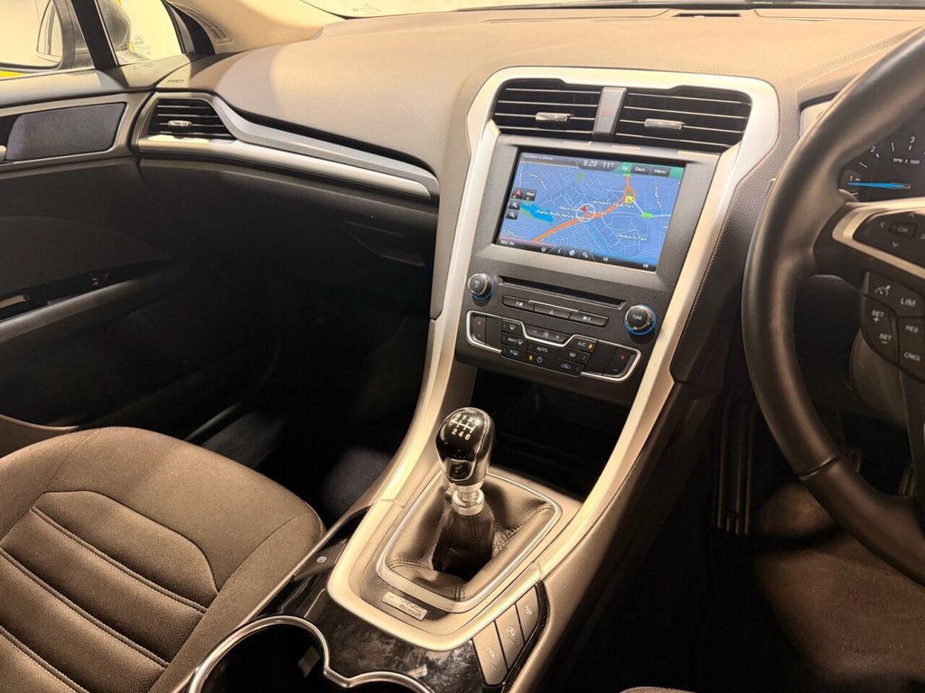 Used Ford Mondeo 2015 for sale - 77680933: Photo 28