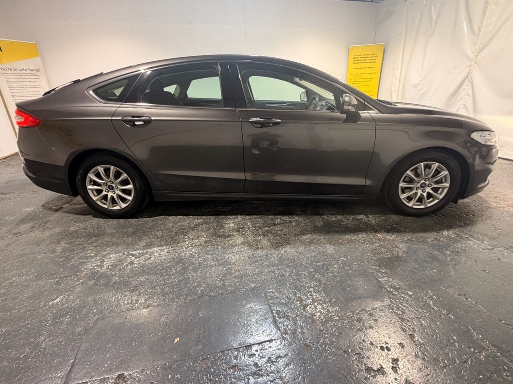 Used Ford Mondeo 2015 for sale - 77680933: Photo 29