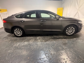 Used Ford Mondeo 2015 for sale - 77680933: Photo