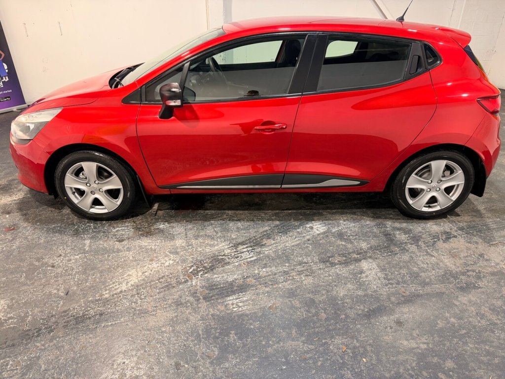 Used Renault Clio 2015 for sale - 77263371: Photo 12