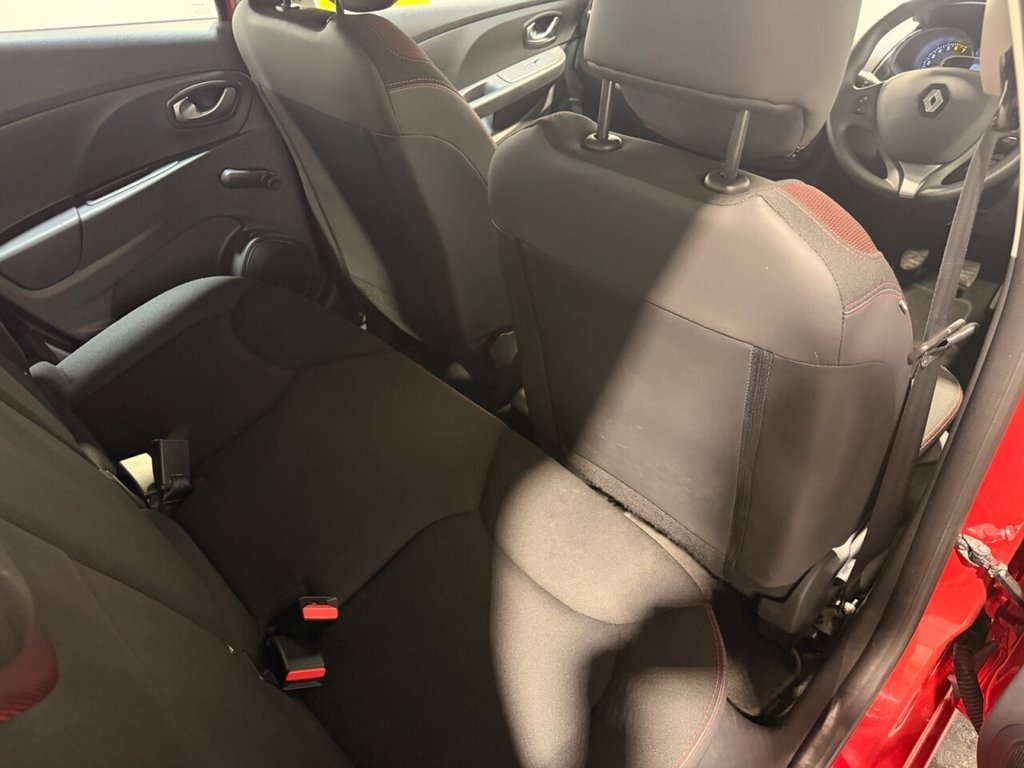 Used Renault Clio 2015 for sale - 77263371: Photo 32