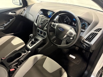 Used Ford Focus 2013 for sale - 79178636: Photo