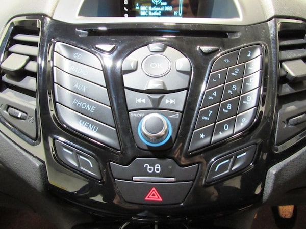 Used Ford Fiesta 2015 for sale - 76163490: Photo 26
