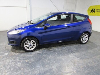 Used Ford Fiesta 2015 for sale - 76163490: Photo 2