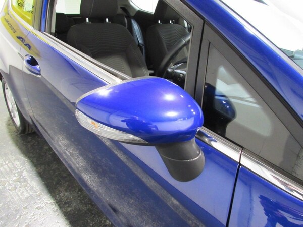 Used Ford Fiesta 2015 for sale - 76163490: Photo 37