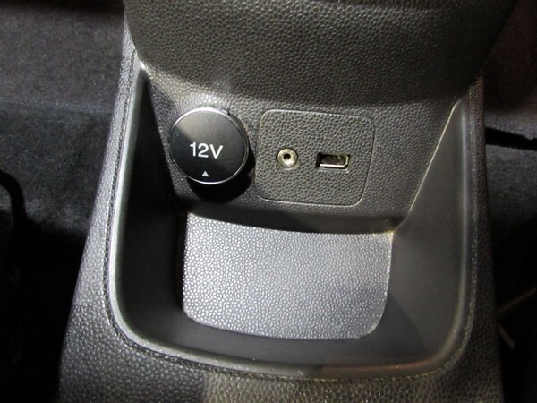 Used Ford Fiesta 2015 for sale - 76163490: Photo 38