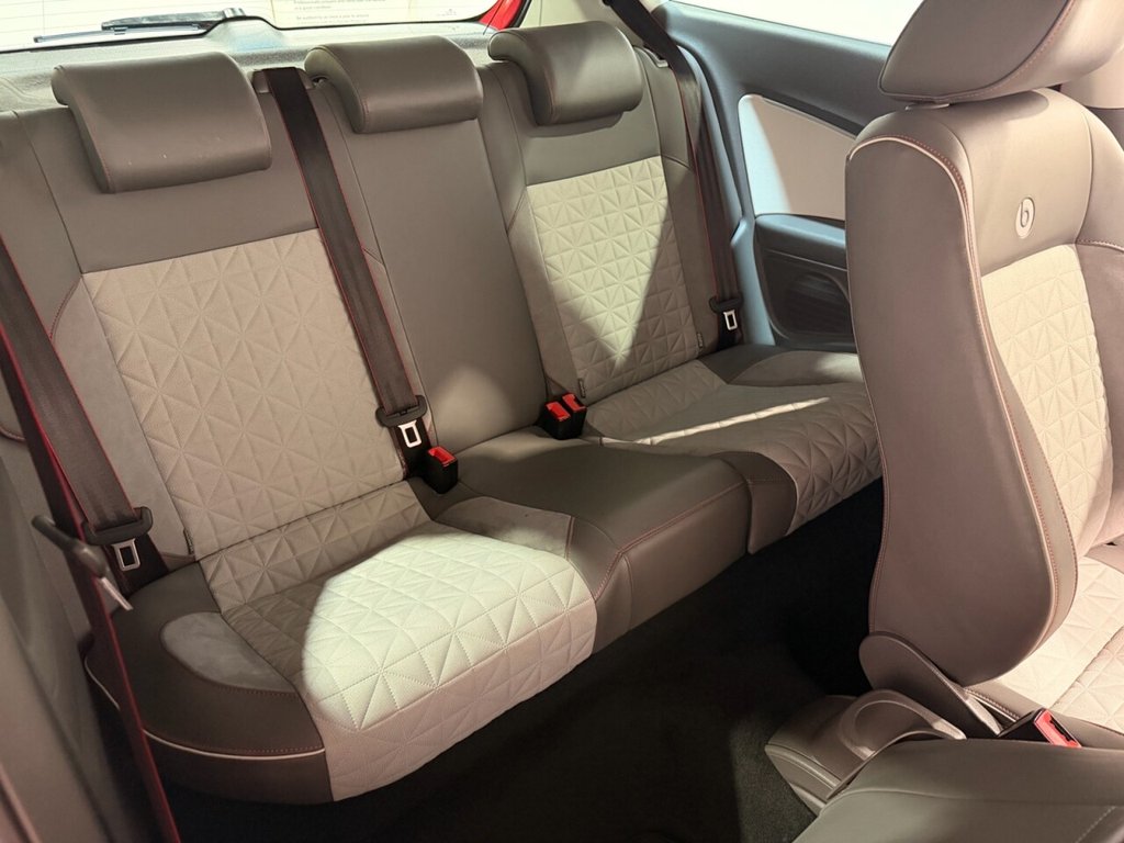 Used Volkswagen Polo 2017 for sale - 76868106: Photo 31