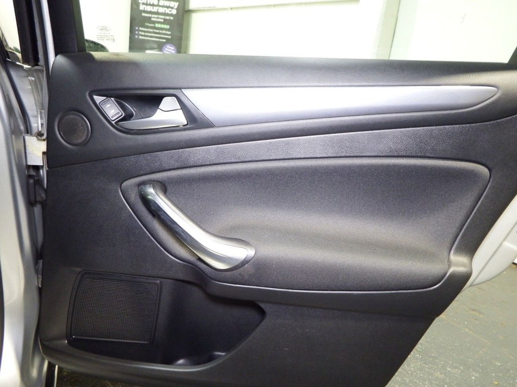 Used Ford Mondeo 2014 for sale - 76632071: Photo 31