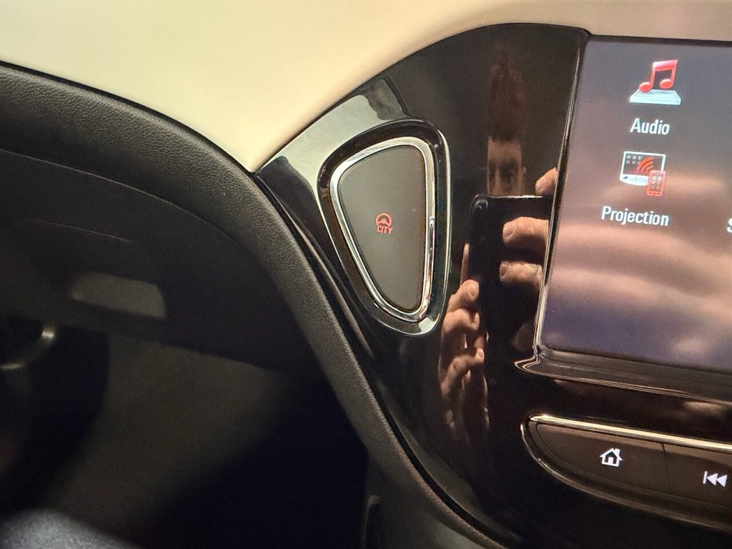 Used Vauxhall ADAM 2018 for sale - 76820875: Photo 49