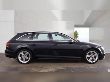 Used Audi A4 2018 for sale - 78372746: Photo