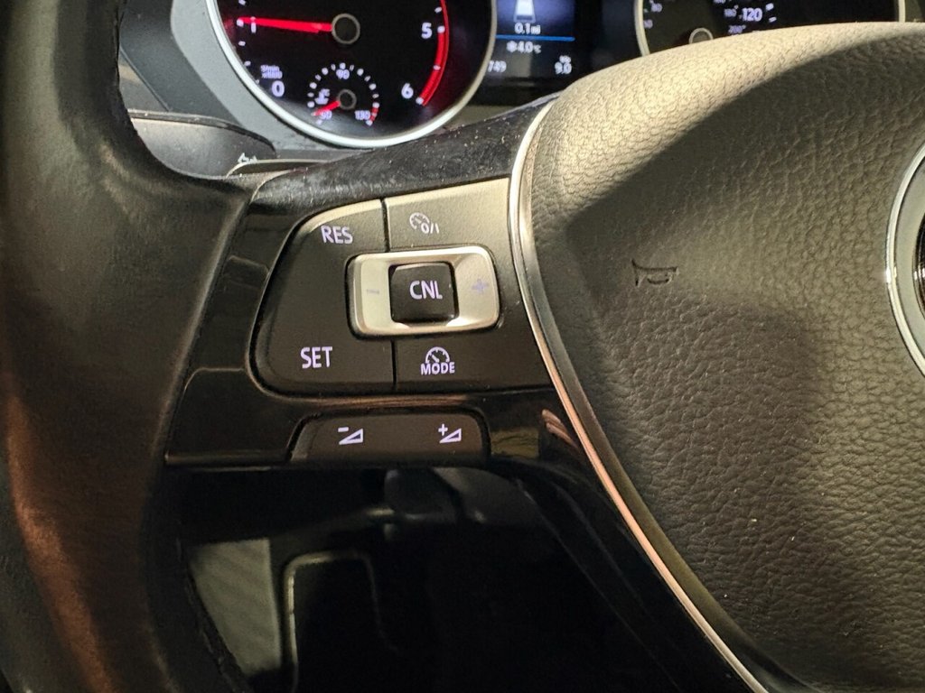 Used Volkswagen Tiguan 2017 for sale - 77583432: Photo 25