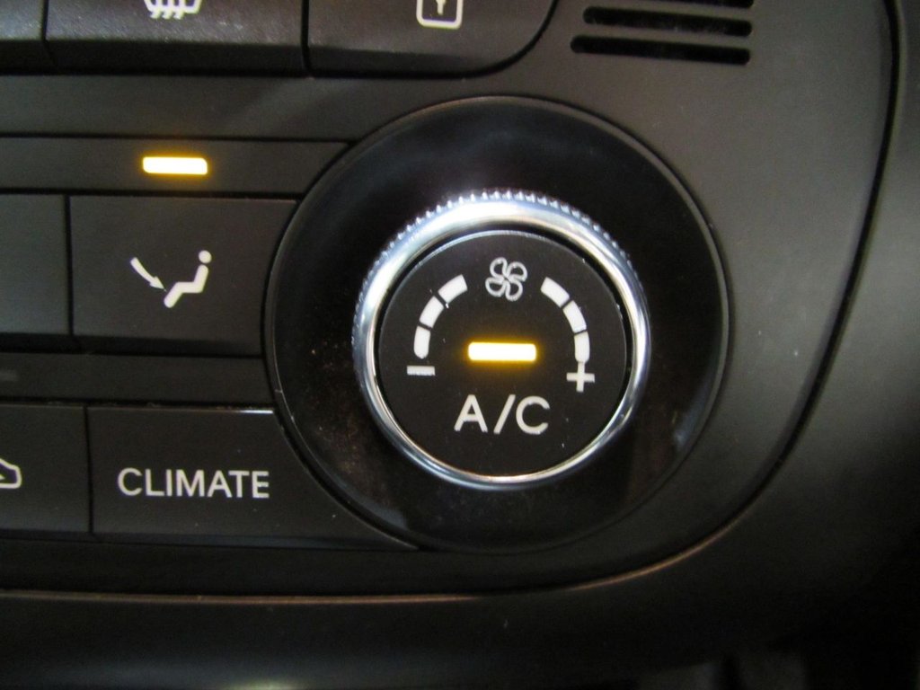 Used Kia Venga 2017 for sale - 76867854: Photo 33