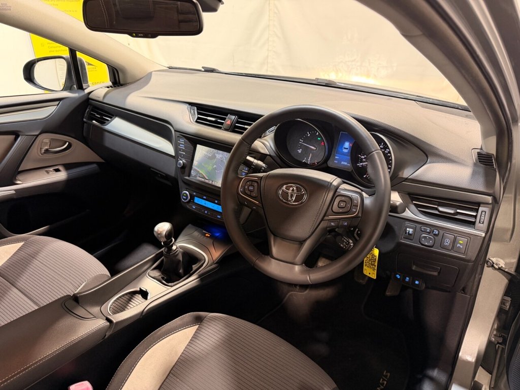 Used Toyota Avensis 2017 for sale - 77384264: Photo 15