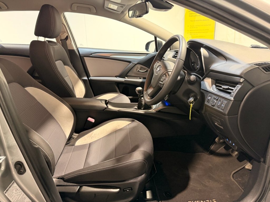 Used Toyota Avensis 2017 for sale - 77384264: Photo 34