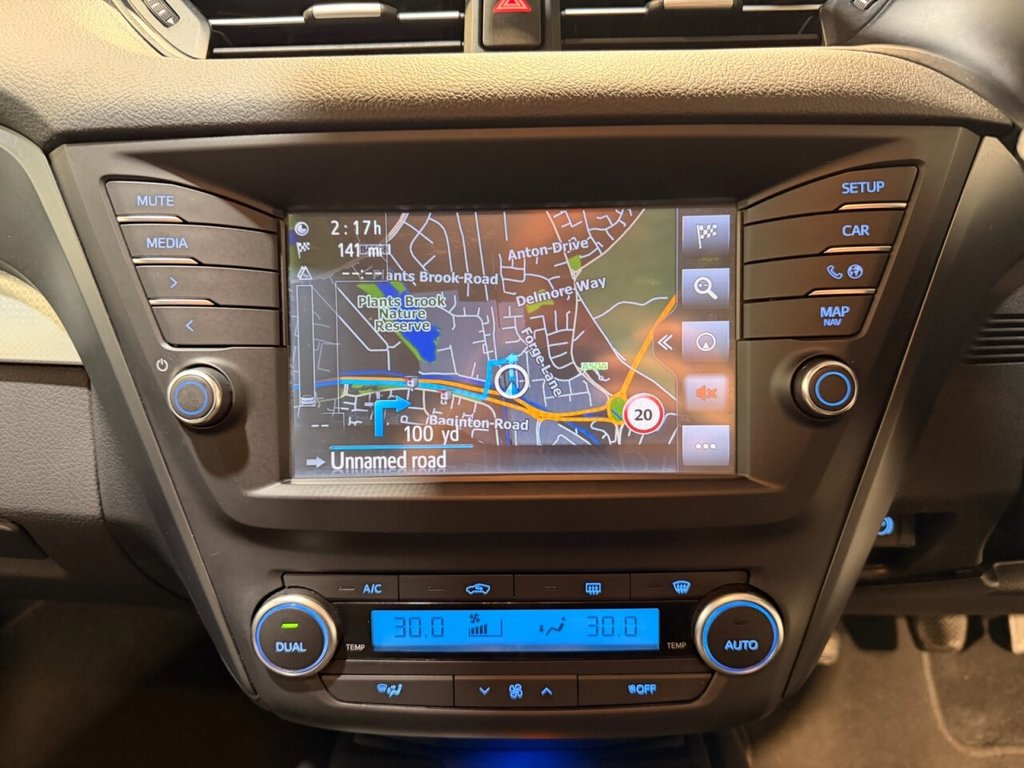 Used Toyota Avensis 2017 for sale - 77384264: Photo 49